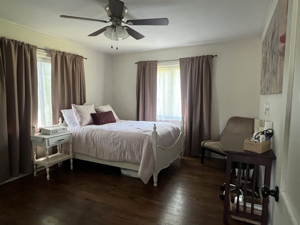 Rosemary birth suite at Tulsa Birth Center